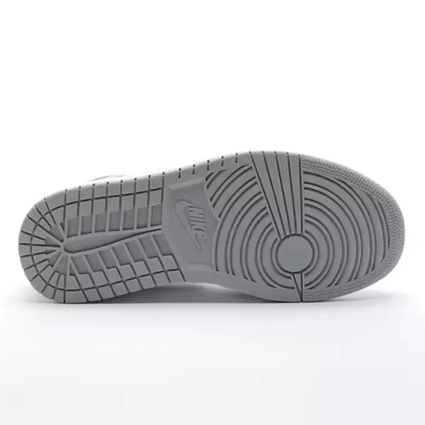 Air Jordan 1 Mid-Top Sports Shoes