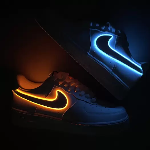 Custom AIR FORCE 1 – Led lights