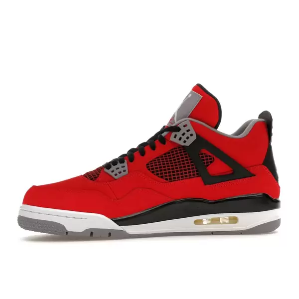 Jordan 4 Retro Toro Bravo